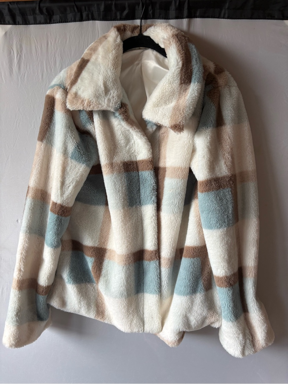Women's Plush Faux Fur Plaid Jacket - Cream, Light Blue & Brown Medium